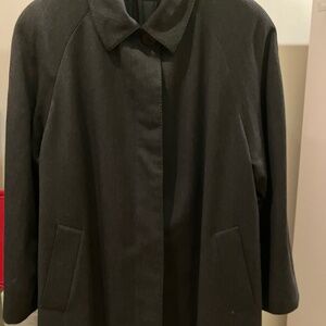 Long wool coat in black,, size 6, made in Italy